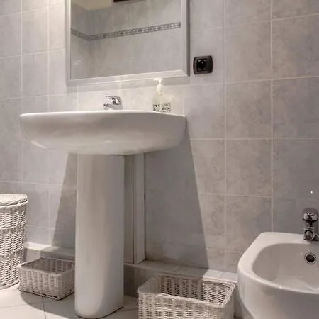 דירה Center Apartment, Place Massena *