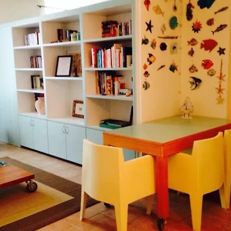아파트 Center Apartment, Place Massena *